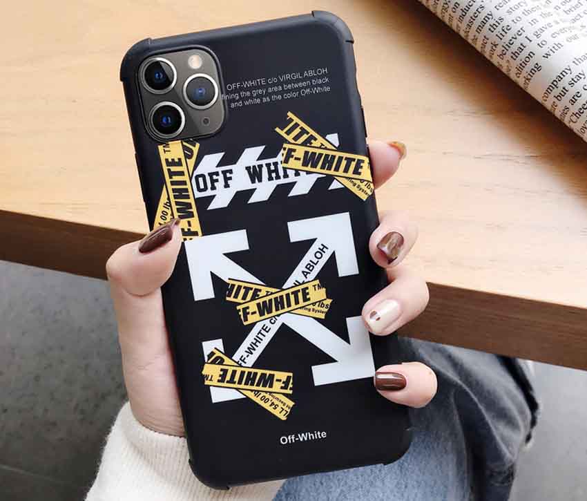 Off whiteジャケットケースiPhoneXS