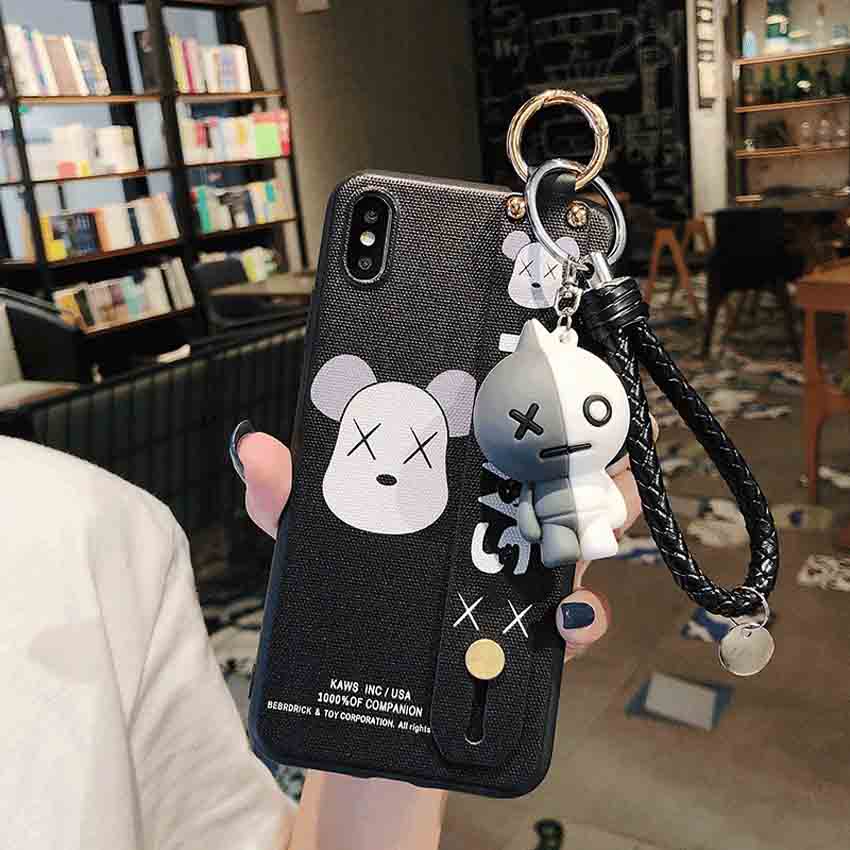 iPhoneXS/XR/Xスマホケース Kaws 激安