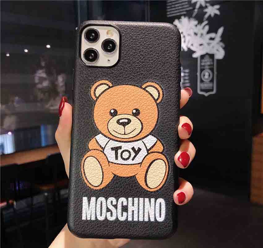 iphoneXR/XS/Xけーす Moschino クマ