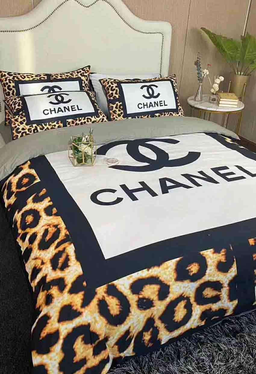 ヒョウ柄 CHANEL ベッドカバー