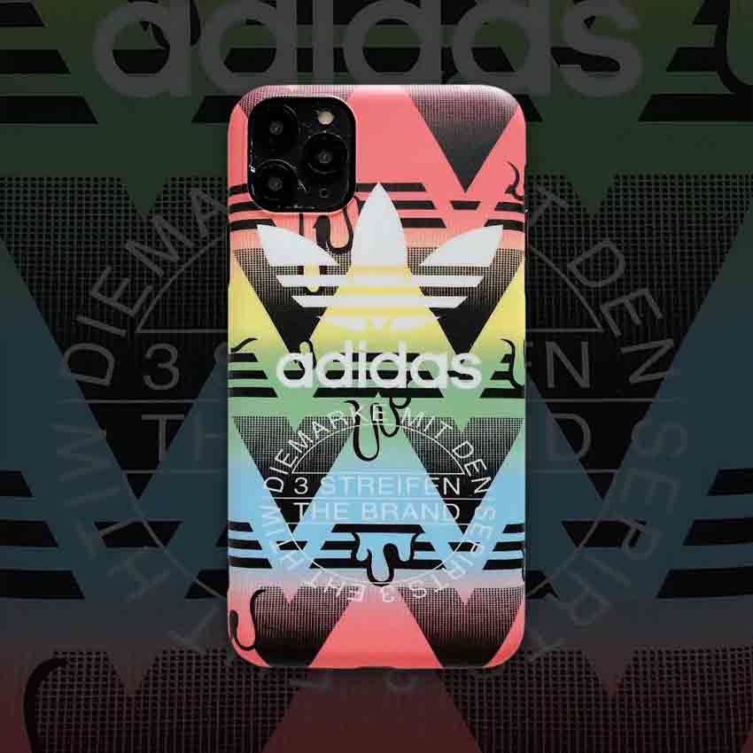 個性的 アイホーン テンアール ケース Adidas