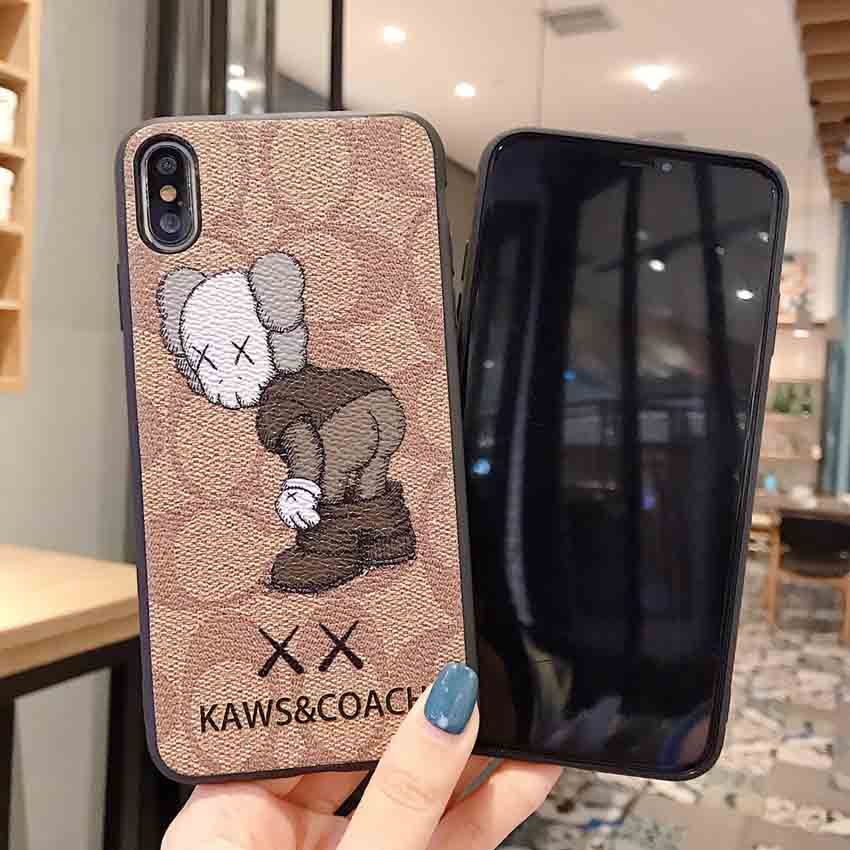 iPhoneXS/8 PLUSレザーケース Kaws&コーチ