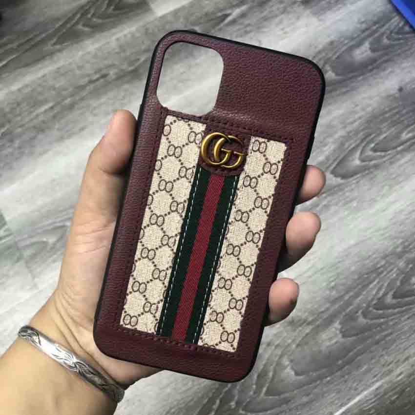 gucci iphone11pro maxかばー 贅沢