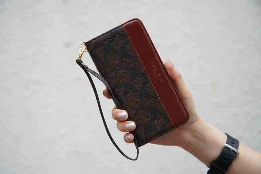 iphonexs maxカバー coach 上品