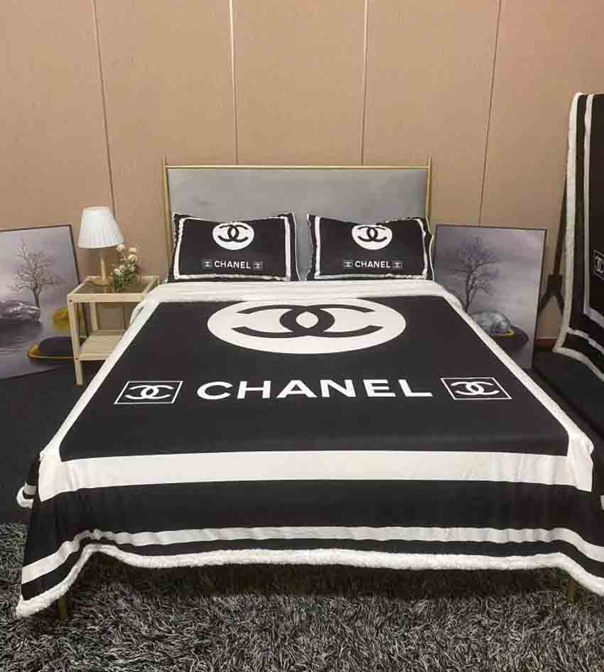 CHANEL 毛布 厚 掛布団 シャネル ブランケット ソファーひざ掛け