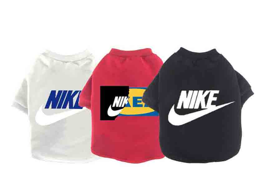 NIKE 犬 tシャツ 白 黒