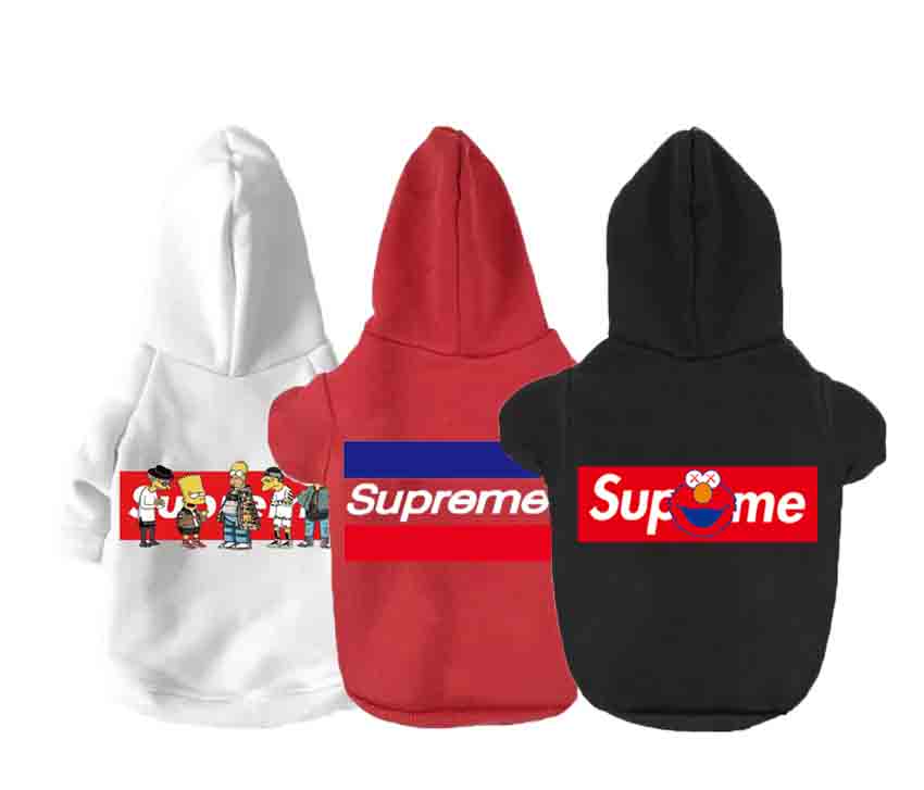 ワンちゃんの服 SUPREME