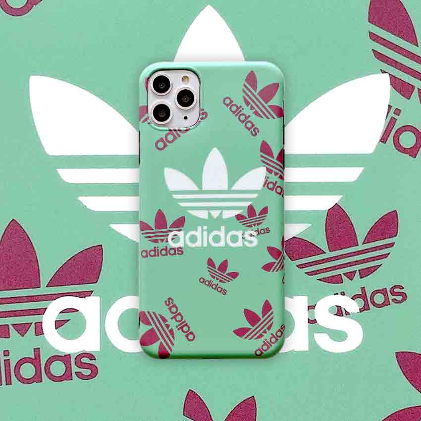 アイフォンXsmax adidasカバー プリント柄