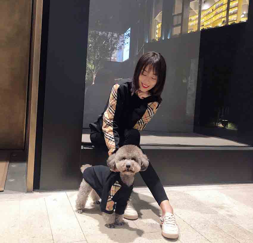 Burberry 犬パーカー ご主人様用