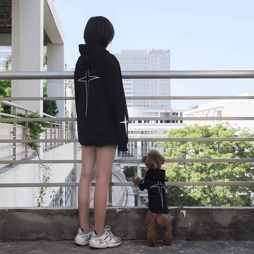 犬とペアルック 潮流 大人男女