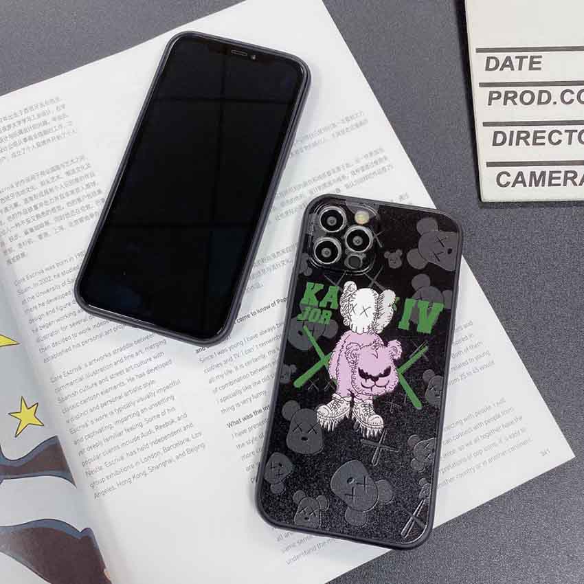 浮き彫り iphone11/11pro maxカバー Kaws