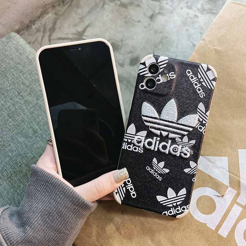 アイフォン12PRO MAX皮カバー ADIDAS