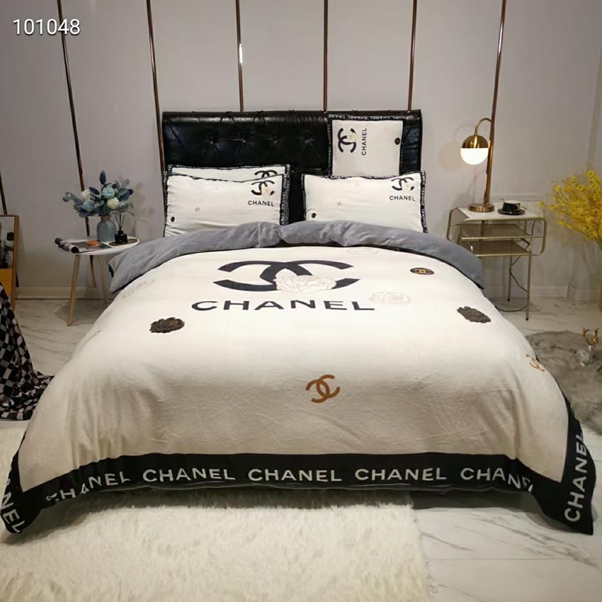 ダブル寝具 chanel