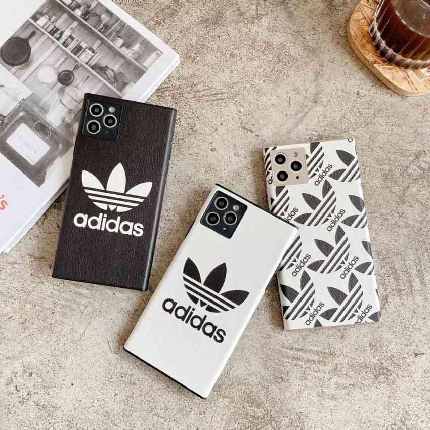 Adidas アイフォーン12miniカバー レザー