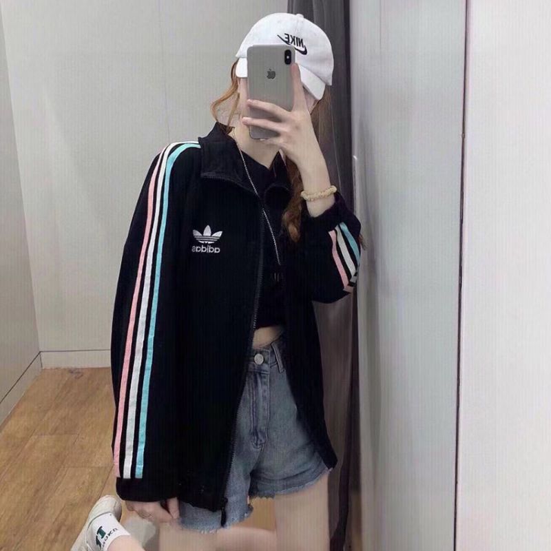 adidas 服 レディース向け