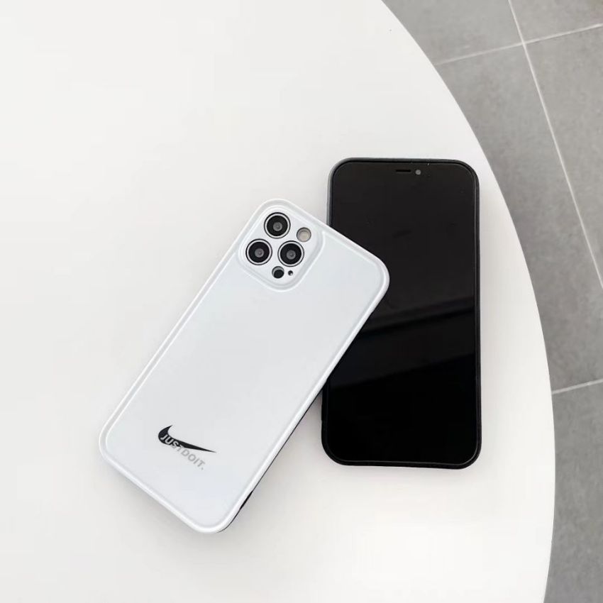 ナイキ iphone11 promaxケース 大人気