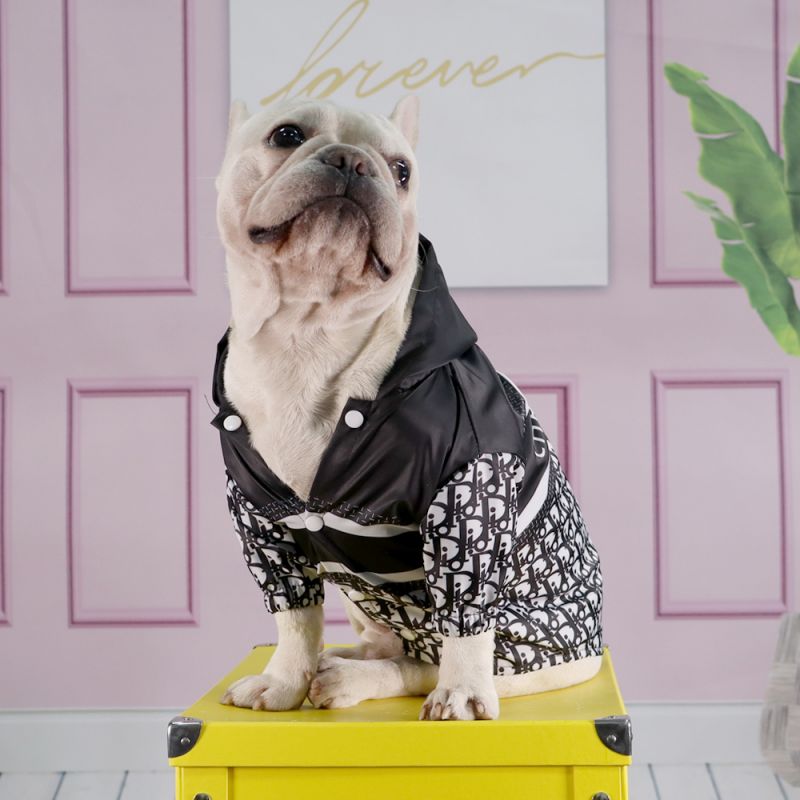 DIOR犬服 カッコイイ