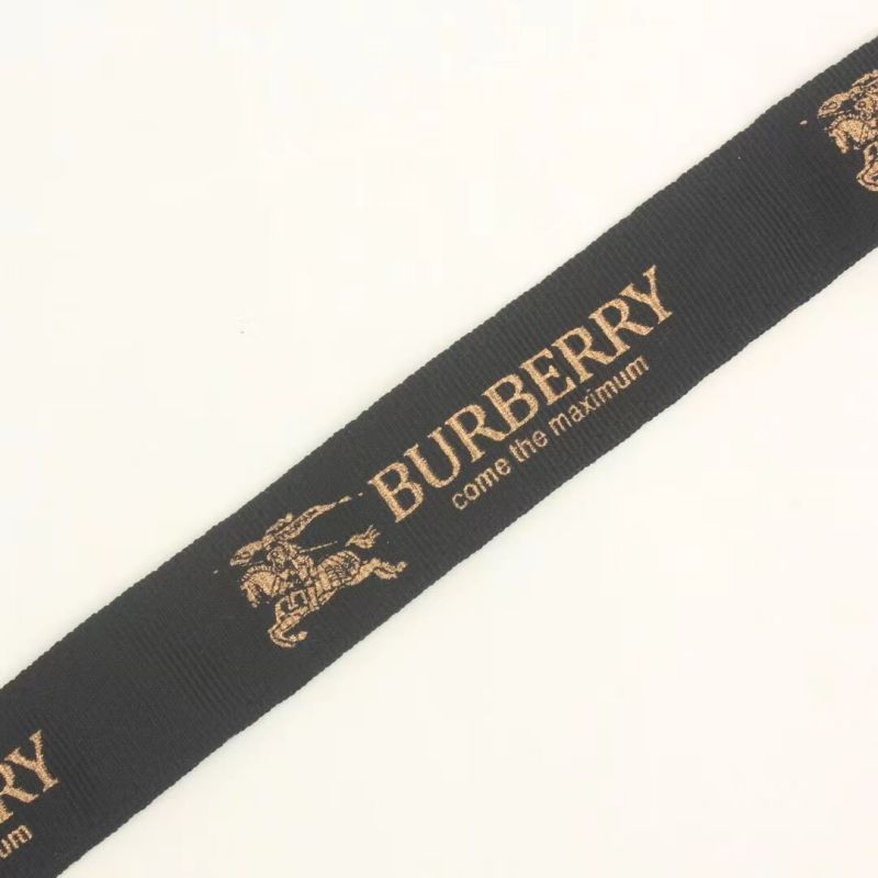 BURBERRY 牽引ロープ オシャレ