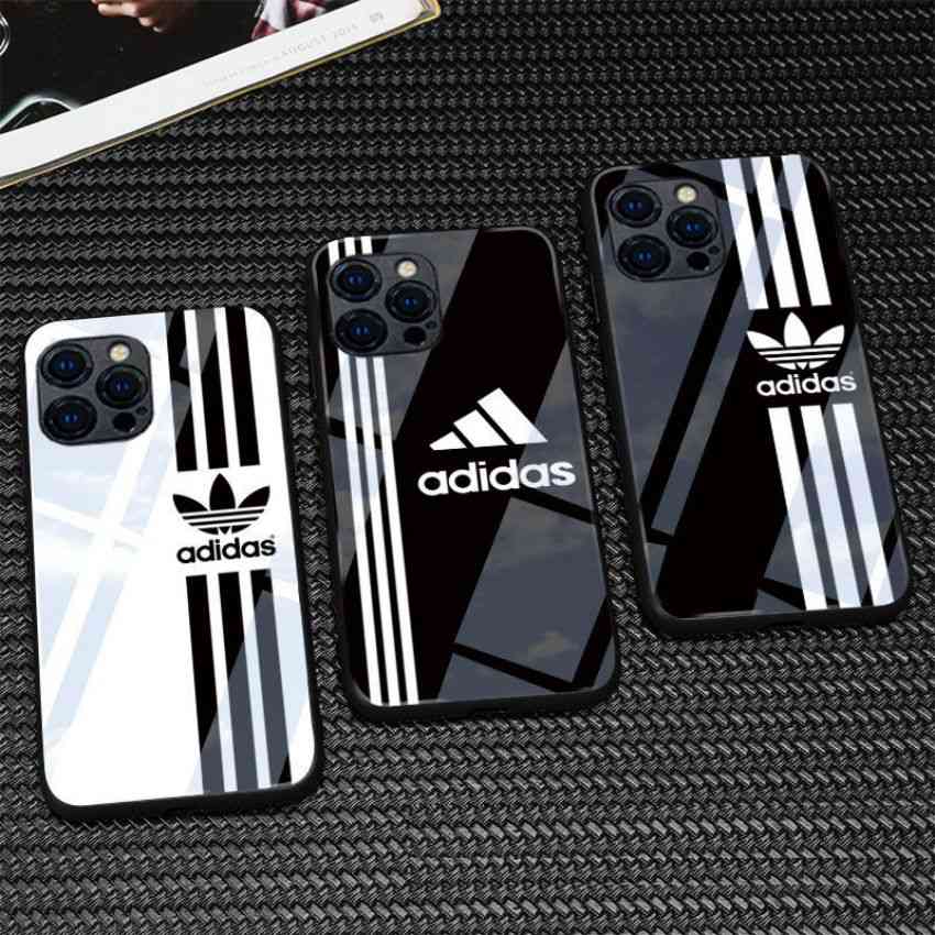 iPhone12promaxカバー Adidas カッコイイ