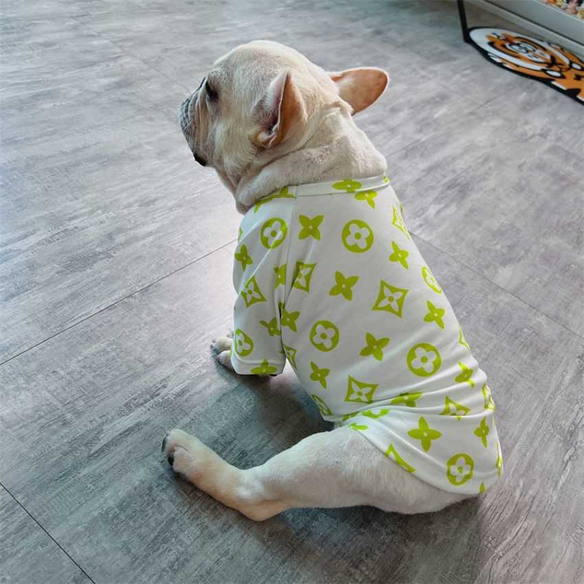 ヴィトン 犬ウェア ｔシャツ