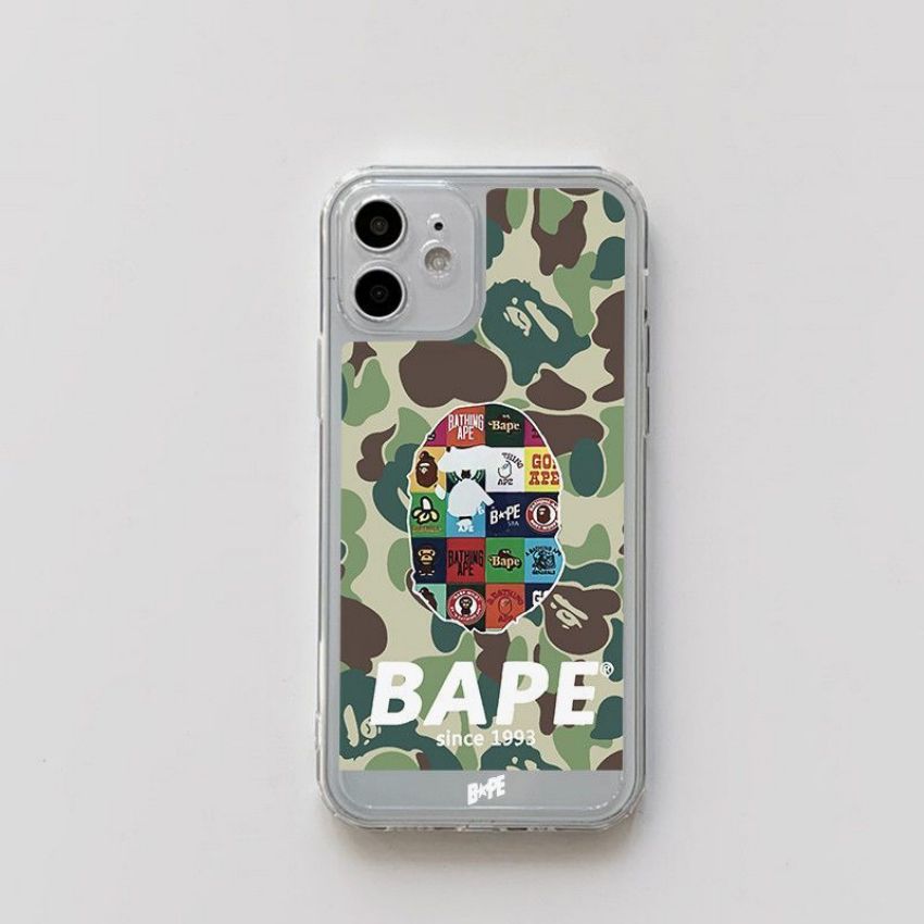 BAPE iPhone13/12proジャケットカバー