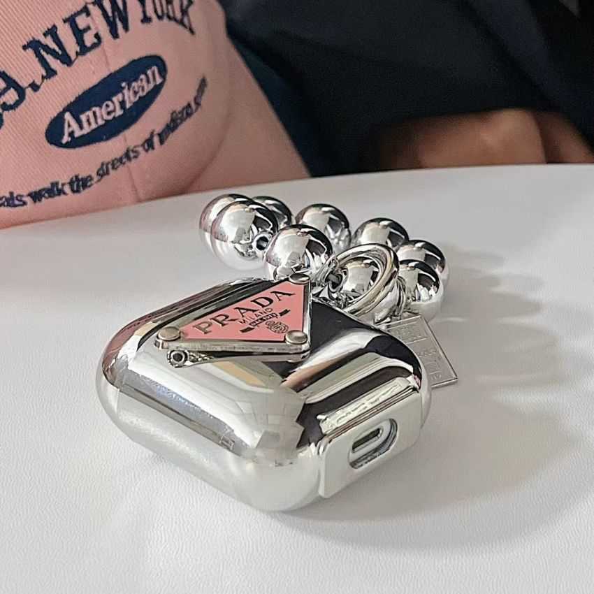 チェーン付き airpods 1/2/3保護かばー prada