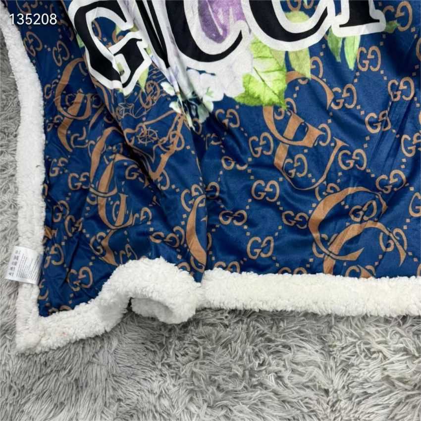 gucci毛布 安い