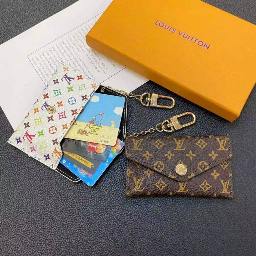 louis vuitton 小銭入れ スマートキーケース