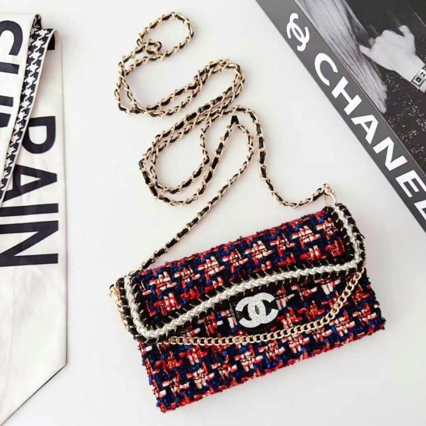 チェーン付き chanel アイフォン16プロ かばー