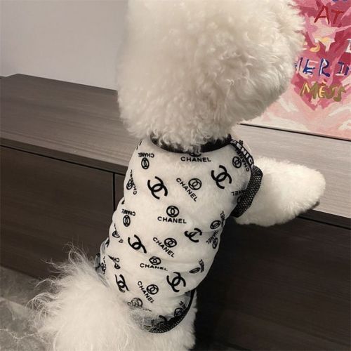 犬服 チョッキ chanel