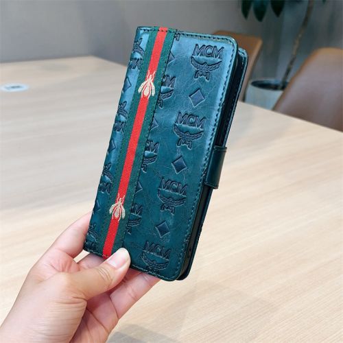 オファー mcm スマホケース xperia